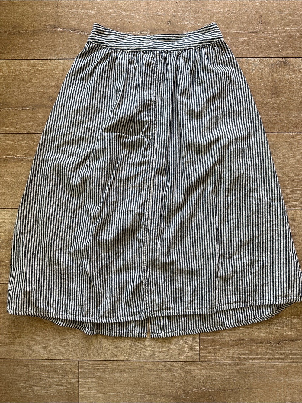 Madewell Chambray Button Front Midi Skirt Blue Striped Size 2 - Picture 4 of 8